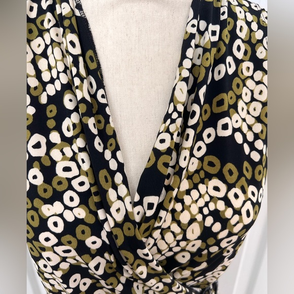 Josephine Chaus Small Wrap style V-Neck Blouse w/Side Buckle - Picture 11 of 13